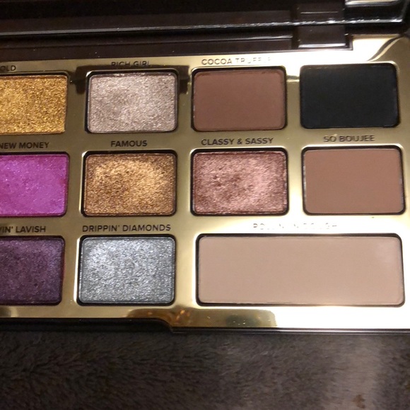 *TRADED* Too Faced Chocolate Gold palette - Picture 4 of 4